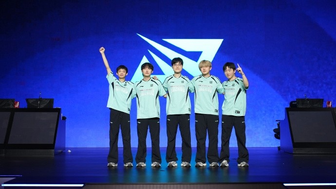 LNG官方:未来长路漫漫,我们终将重整旗鼓,再度奔赴